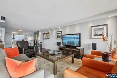 1500 Palisade Avenue 27C #27C, Fort Lee, NJ 07024 - Photo 8