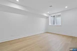 312 Bolz St, Englewood Cliffs, NJ 07632 - Photo 42