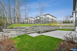 312 Bolz St, Englewood Cliffs, NJ 07632 - Photo 46