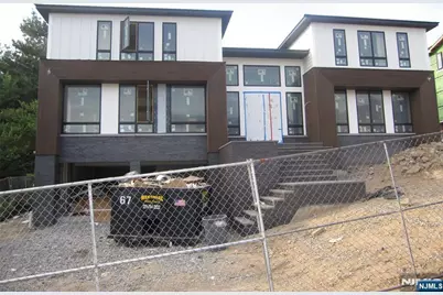 312 Bolz Street, Englewood Cliffs, NJ 07632 - Photo 2