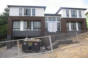 312 Bolz St, Englewood Cliffs, NJ 07632 - Photo 2