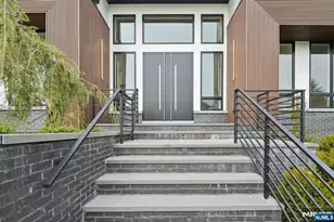 312 Bolz St, Englewood Cliffs, NJ 07632 - Photo 4