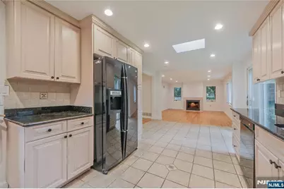 99 Park Avenue, Cresskill, NJ 07626 - Photo 12