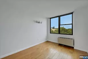 9019 Wall 6B, North Bergen, NJ 07047 - Photo 4