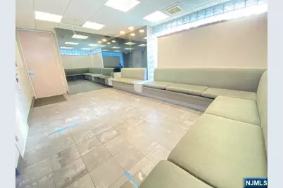 7400 Bergenline Avenue 2nd Fl #2ND FL, North Bergen, NJ 07047 - Photo 4