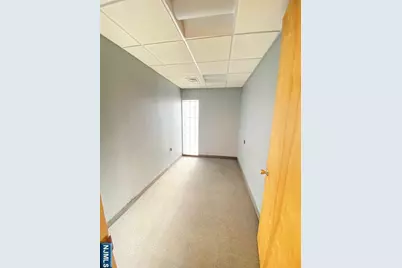 7400 Bergenline Avenue 2nd Fl #2ND FL, North Bergen, NJ 07047 - Photo 12