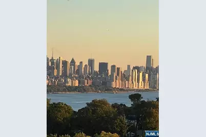 2 Horizon Road 1423 #1423, Fort Lee, NJ 07024 - Photo 12