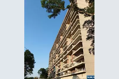 2 Horizon Road 1423 #1423, Fort Lee, NJ 07024 - Photo 28