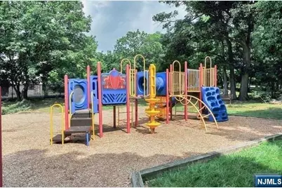 2 Horizon Road 1423 #1423, Fort Lee, NJ 07024 - Photo 26