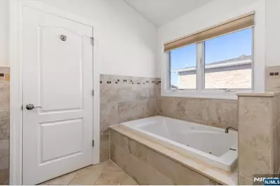 535 7th Street B #B, Palisades Park, NJ 07650 - Photo 18