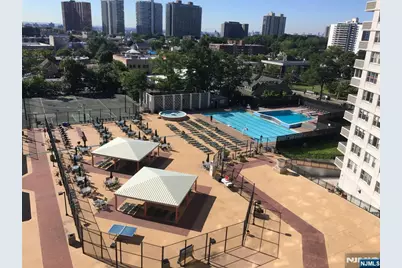 2000 Linwood Avenue 14Y #14Y, Fort Lee, NJ 07024 - Photo 14