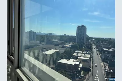 2000 Linwood Avenue 14Y #14Y, Fort Lee, NJ 07024 - Photo 2