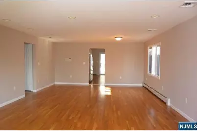 440 Oak Street 1 #1, Ridgefield, NJ 07657 - Photo 4