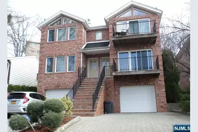 440 Oak Street 1 #1, Ridgefield, NJ 07657 - Photo 1