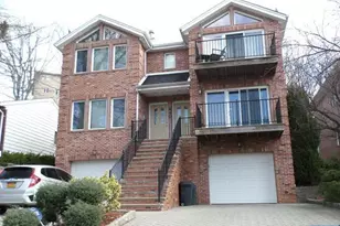 440 Oak Street 1, Ridgefield, NJ 07657 - Photo 1