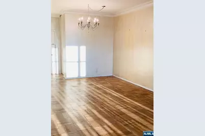 2000 Linwood Avenue 23X #23X, Fort Lee, NJ 07024 - Photo 4