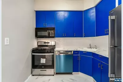 2000 Linwood Avenue 23X #23X, Fort Lee, NJ 07024 - Photo 6