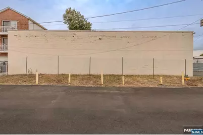 2 Pennsy Place, Newark, NJ 07114 - Photo 4