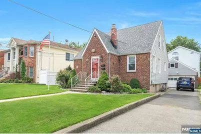 88 McKinley Avenue 2 #2, Lodi, NJ 07644 - Photo 14