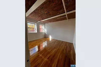 840 River Road 207 #207, Edgewater, NJ 07020 - Photo 4