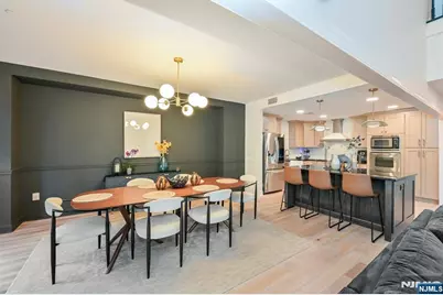 207 Shearwater Court 14 #14, Jersey City, NJ 07305 - Photo 8