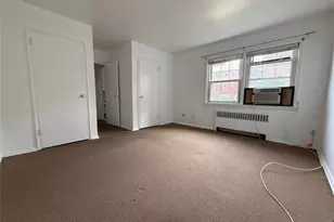 12 Gainesborough Terrace 1B, River Edge, NJ 07661 - Photo 6