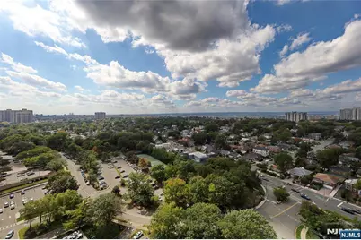 6 Horizon 2106 #2106, Fort Lee, NJ 07024 - Photo 20