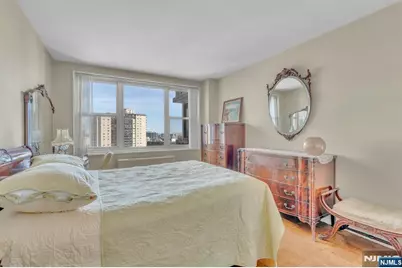 2000 Linwood Avenue 16T #16T, Fort Lee, NJ 07024 - Photo 14