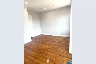 761B 4th Street, Secaucus, NJ 07094 - Photo 30