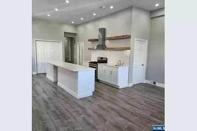 333 W Clinton Street, Haledon, NJ 07508 - Photo 2