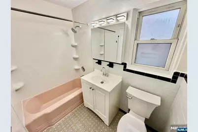 293 Bogert Road 1A #1A, River Edge, NJ 07661 - Photo 10