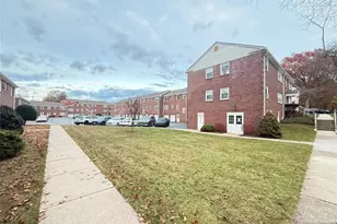 293 Bogert Road 1A, River Edge, NJ 07661 - Photo 2