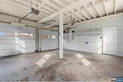 6 Cottage Place, Allendale, NJ 07401 - Photo 16