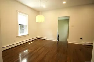 6 Cottage Pl, Allendale, NJ 07401 - Photo 8