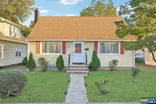 212 Jackson Ave, North Plainfield, NJ 07060 - Photo 1