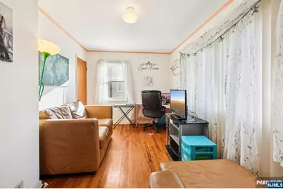 212 Jackson Avenue, North Plainfield, NJ 07060 - Photo 10