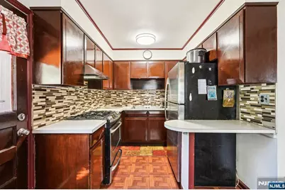 212 Jackson Avenue, North Plainfield, NJ 07060 - Photo 6