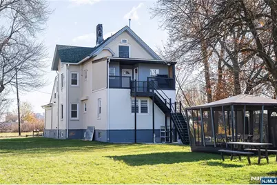 37 Riverside Avenue, Little Ferry, NJ 07643 - Photo 2