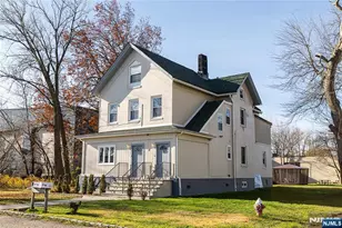 37 Riverside Ave, Little Ferry, NJ 07643 - Photo 6