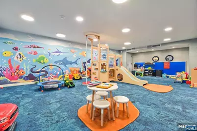 1425 Hudson 11A #11A, Hoboken, NJ 07030 - Photo 18