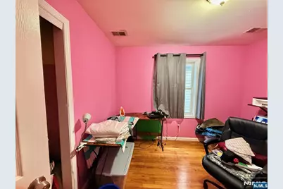 252 Passaic Avenue 2F #2F, East Newark, NJ 07029 - Photo 6