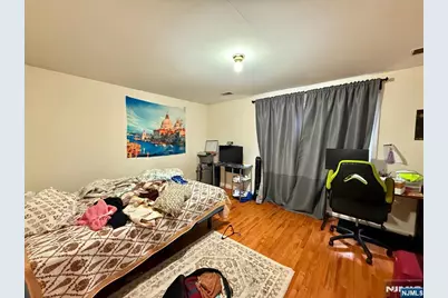 252 Passaic Avenue 2F #2F, East Newark, NJ 07029 - Photo 8