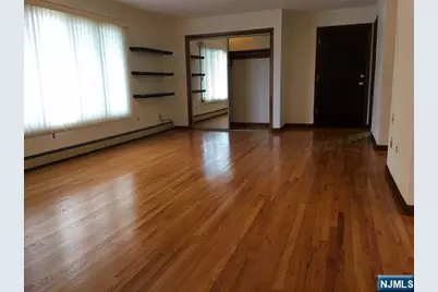 422 1st Street, Carlstadt, NJ 07072 - Photo 4