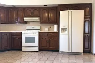 422 1st St, Carlstadt, NJ 07072 - Photo 8