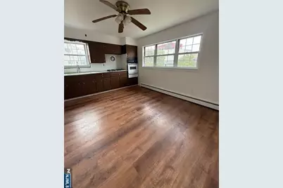 220 Jersey Avenue 1 #1, Cliffside Park, NJ 07010 - Photo 6