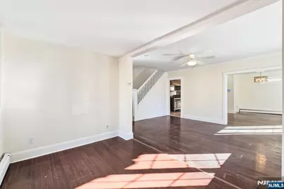 331 Mountain Way, Rutherford, NJ 07070 - Photo 6