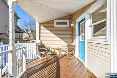 331 Mountain Way, Rutherford, NJ 07070 - Photo 18