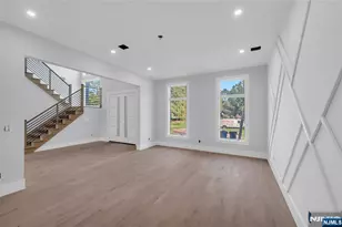 794 Blauvelt St, River Vale Township, NJ 07675 - Photo 8