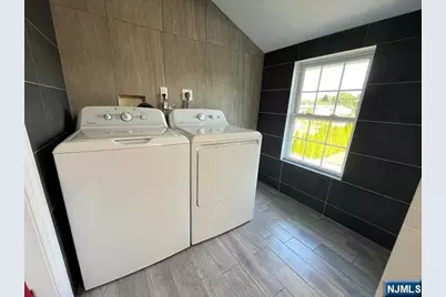 10 Main Avenue, Elmwood Park, NJ 07407 - Photo 10