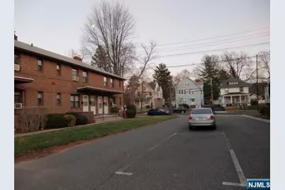 482 Broad Avenue #2, Leonia, NJ 07605 - Photo 6